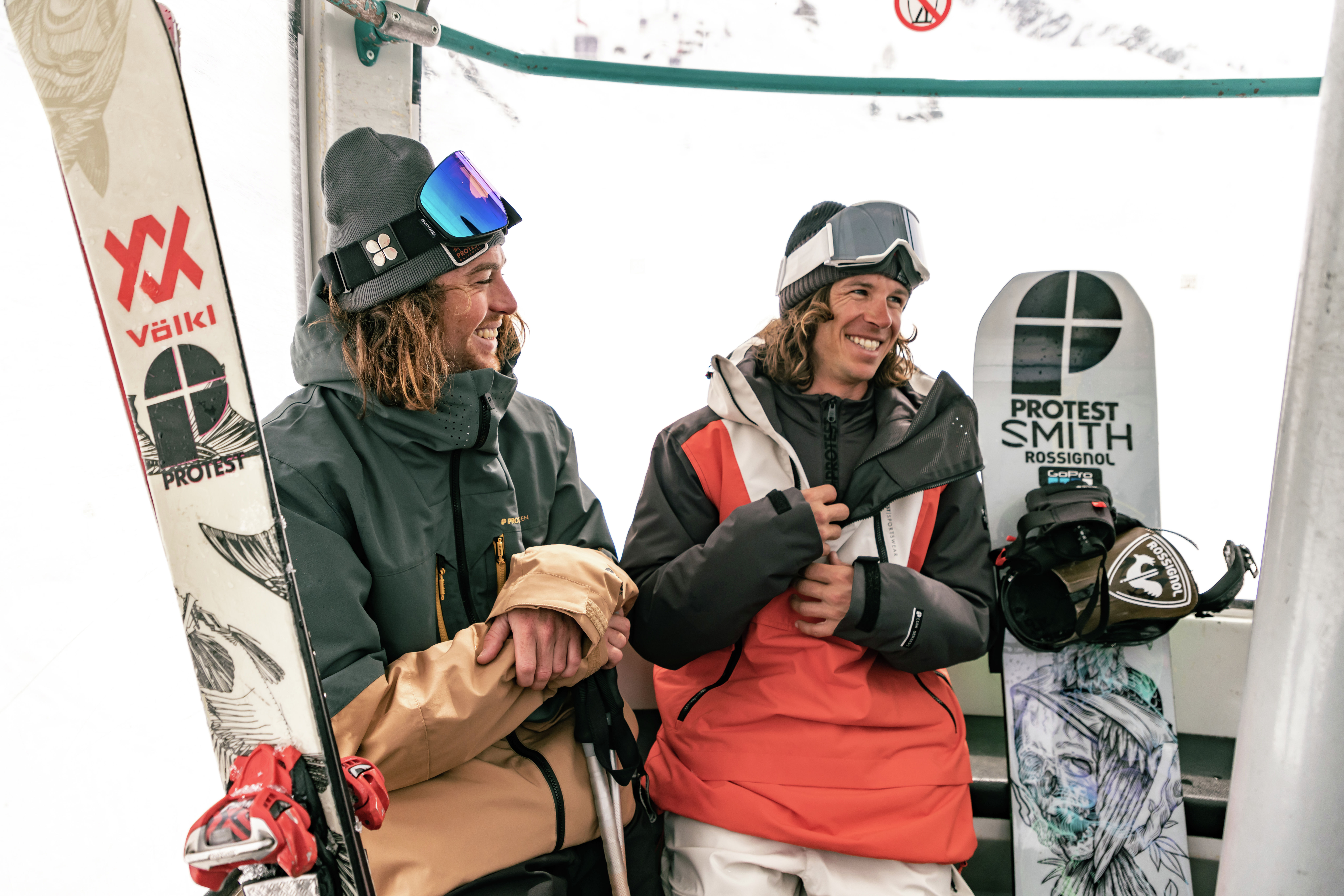 Zeeanemoon Reflectie Redding Alle verschillen tussen skiën en snowboarden | Protest